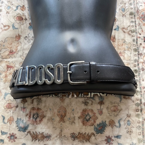 RARE Moschino By Redwall Mary Poppins Leather Belt - Picture 11 of 12